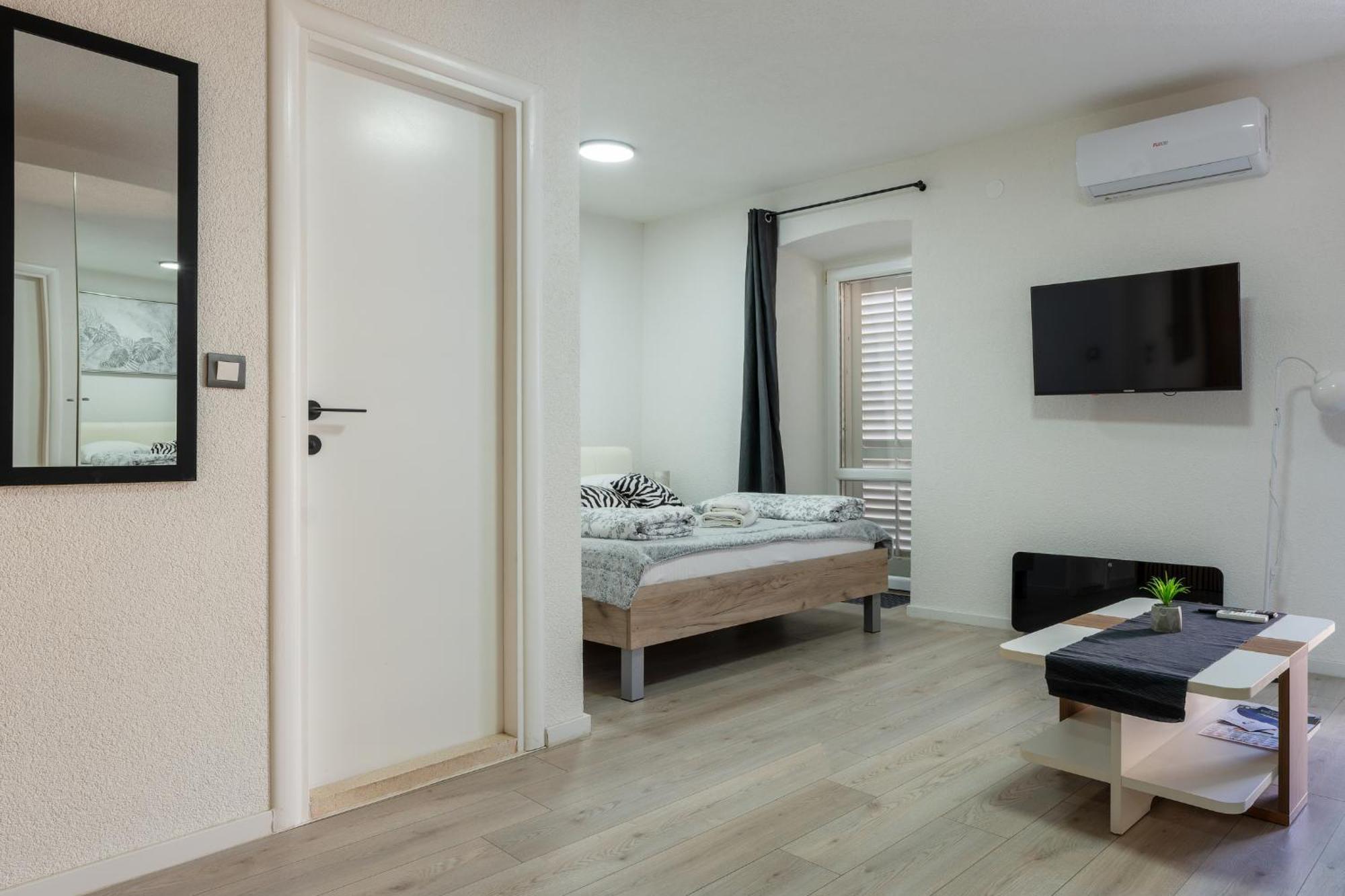 Apartments Villa Sol Ston Exterior photo